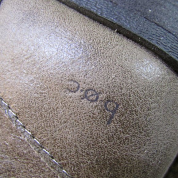 B.O.C BORN ALICUDI ANKLE BOOTS TAUPE WOMENS - Picture 5 of 7